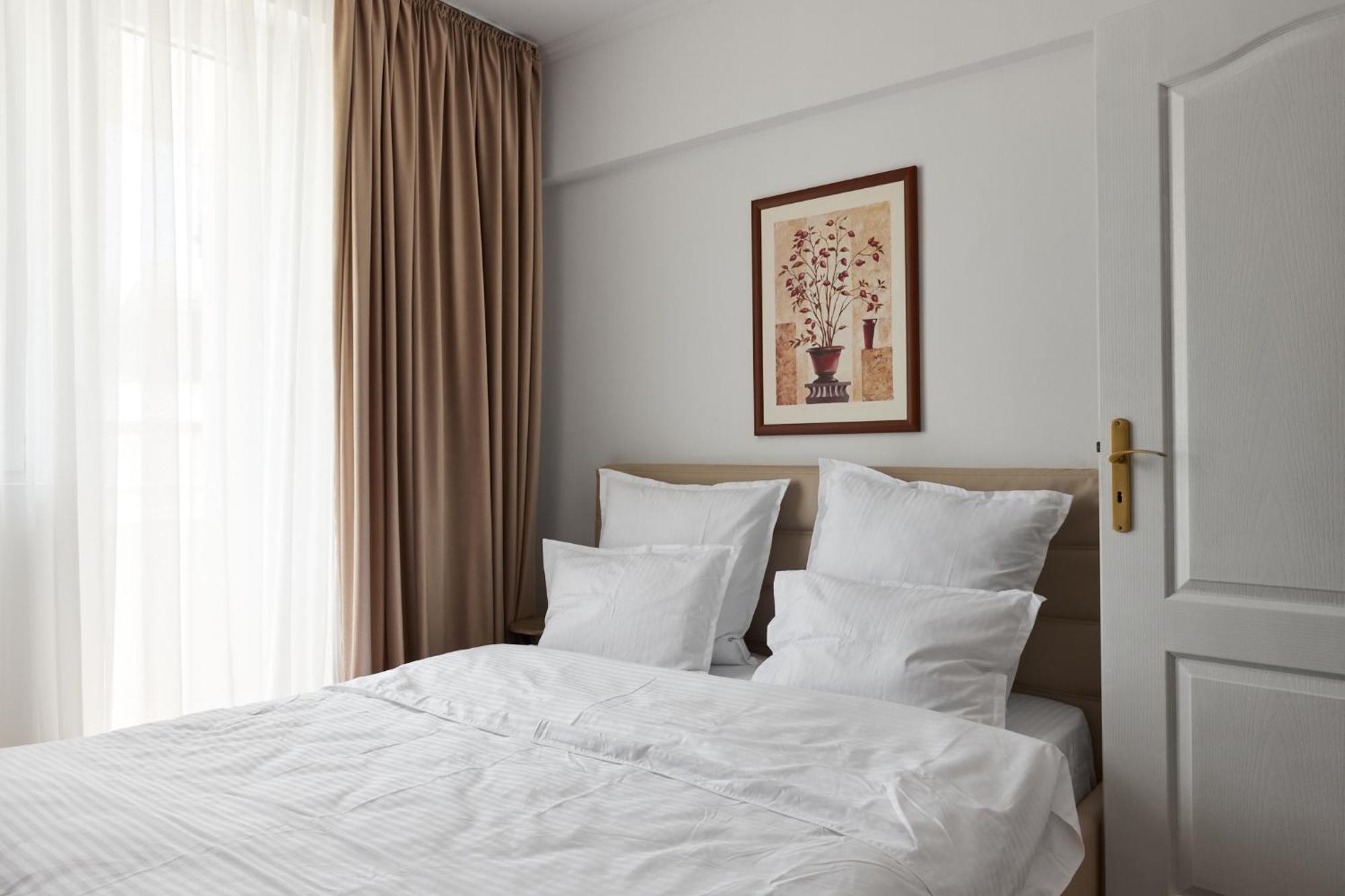 20 Apartment Centre Бухарест Екстер'єр фото