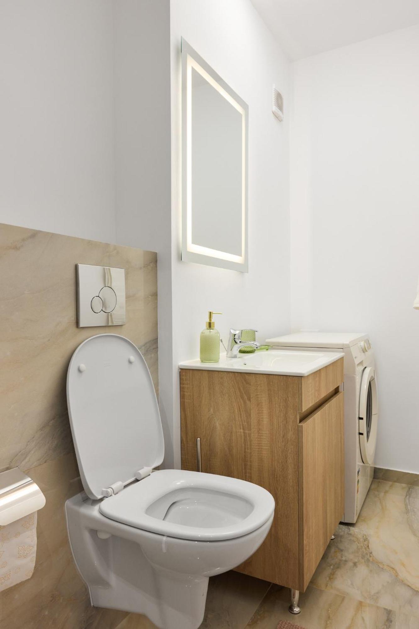 20 Apartment Centre Бухарест Екстер'єр фото